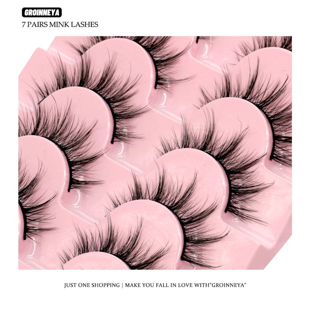 Extensão cílios volumosos delicados - Olhar intenso.